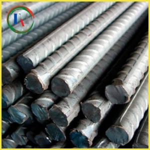 ban-sat-thep-xay-dung-chinh-hang-tai-quan-10