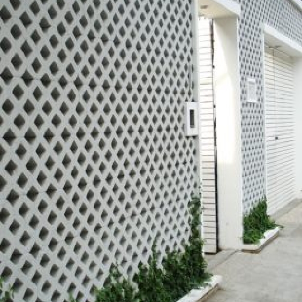 Gạch trồng cỏ 8 lỗ